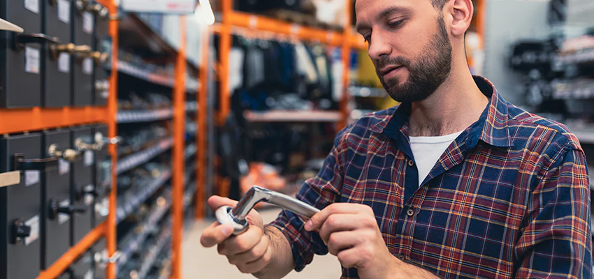 Locksmith For Retail Stores Lockout Services in Fontana, California